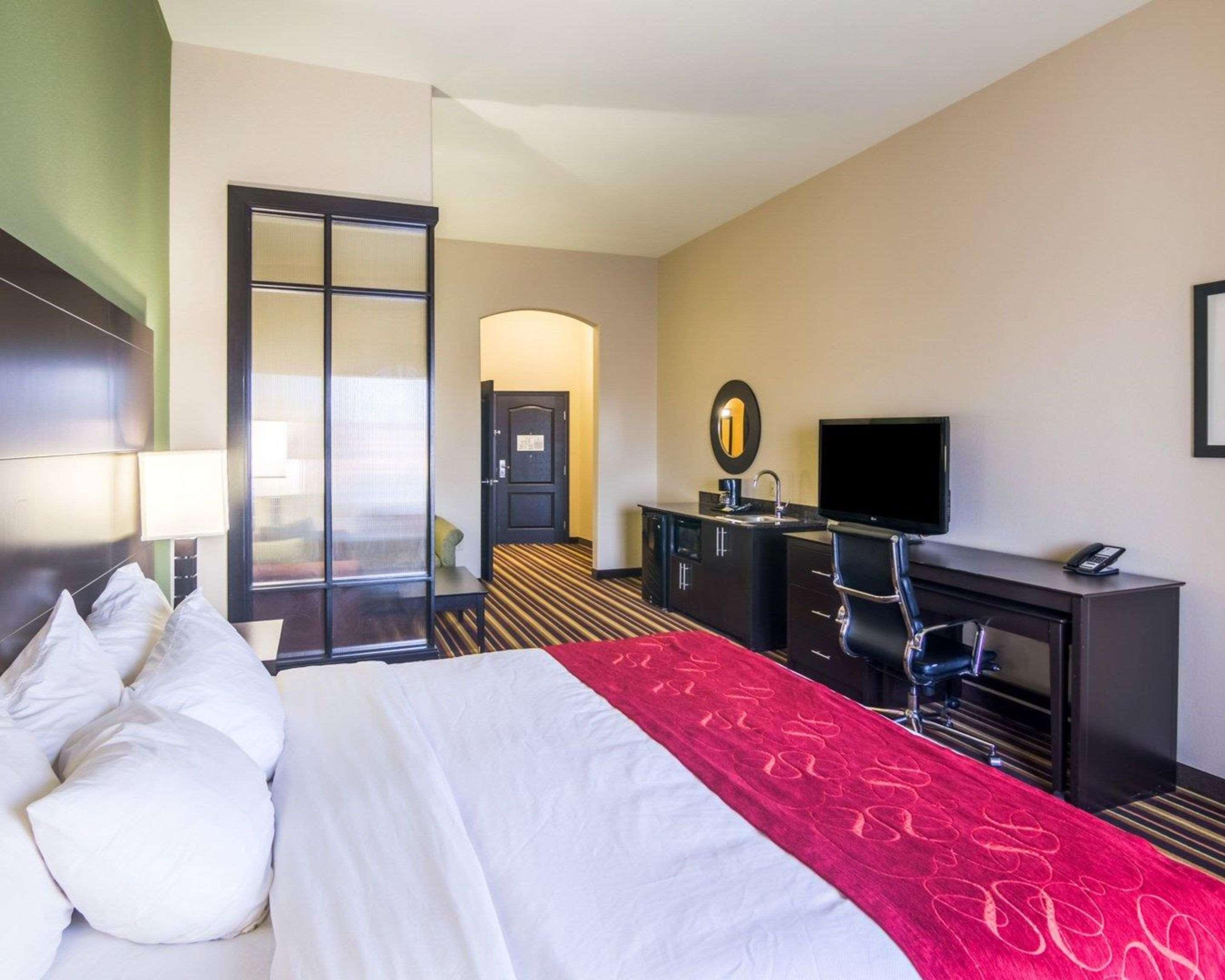 Comfort Suites Амарилло Экстерьер фото