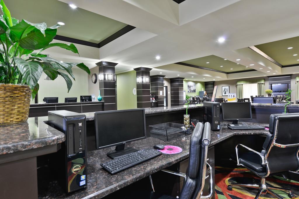 Comfort Suites Амарилло Экстерьер фото