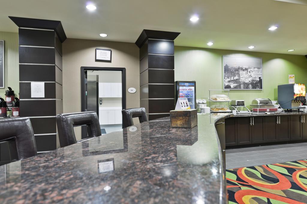 Comfort Suites Амарилло Экстерьер фото